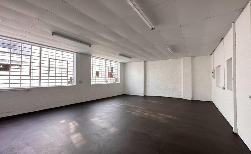 To Let Commercial Property for Rent in Paarden Eiland Western Cape